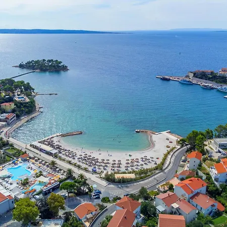 Double 5077a Πανσιόν